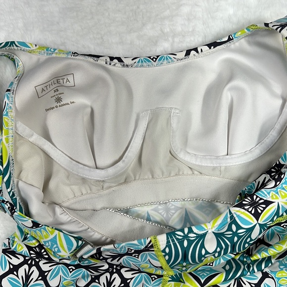 Athleta Tankini Swim Top  Built in soft Bra Womens size XS - Picture 6 of 6